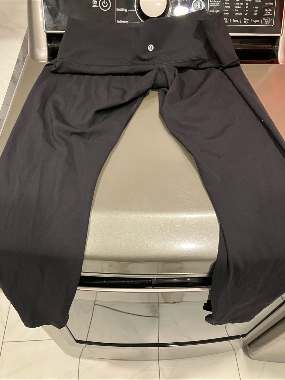 lululemon athletica women’s black leggings